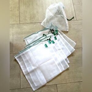 NWT Set of 9 Reusable White Mesh Produce Bags - each measures abt 12” square! 🌍